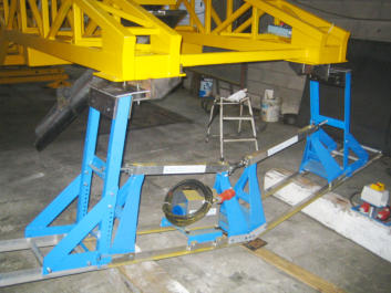 Euroform concrete distributor with vibrating screed