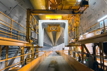 Internal Structure Installation Gantry