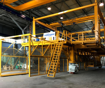 Carro posa tubazioni di servizio; Pipe installation gantry